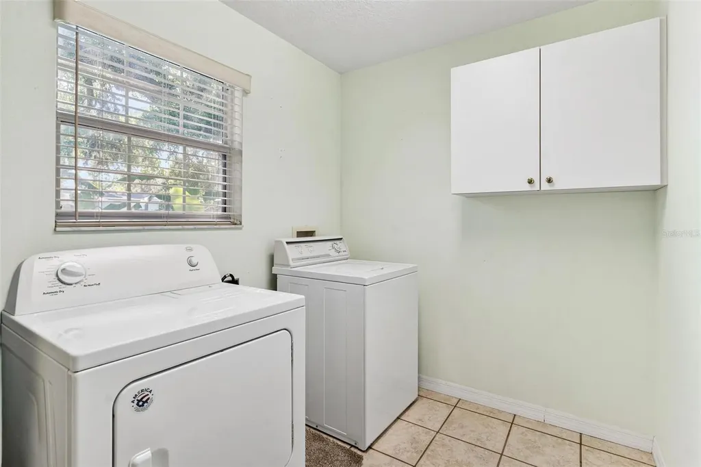 911 Beverly Harbors Drive Leesburg FL 34748
