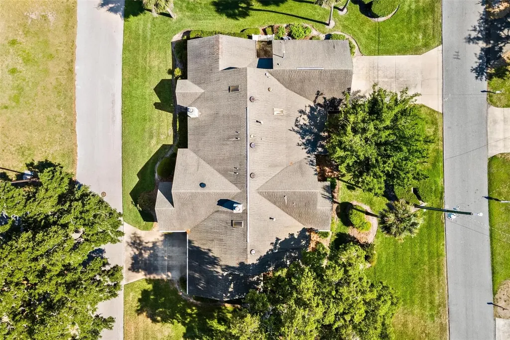 911 Beverly Harbors Drive Leesburg FL 34748