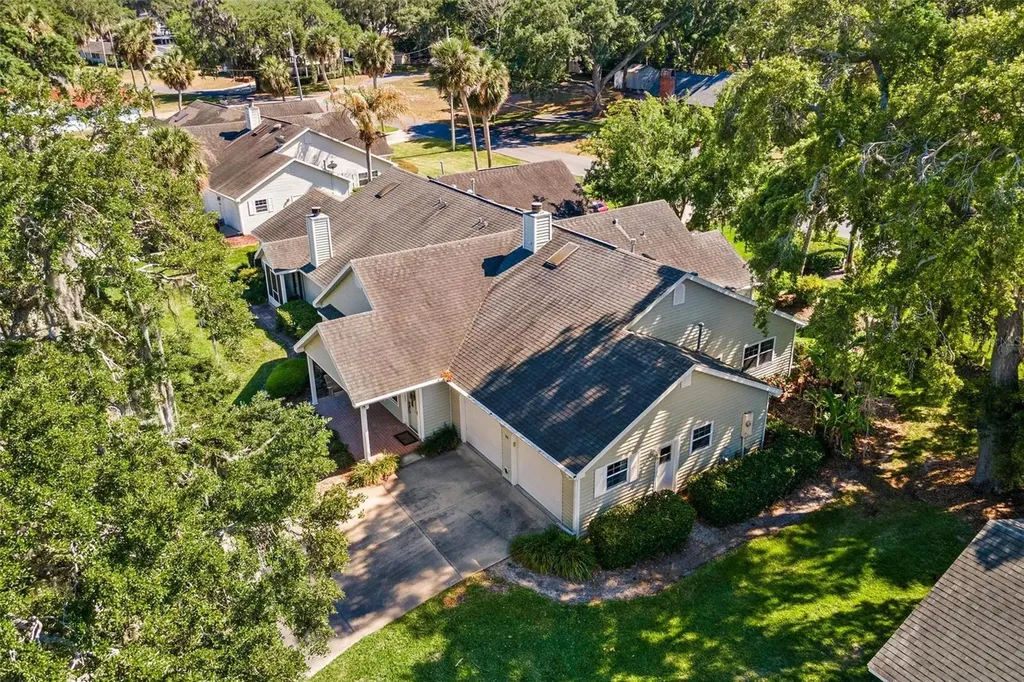 911 Beverly Harbors Drive Leesburg FL 34748