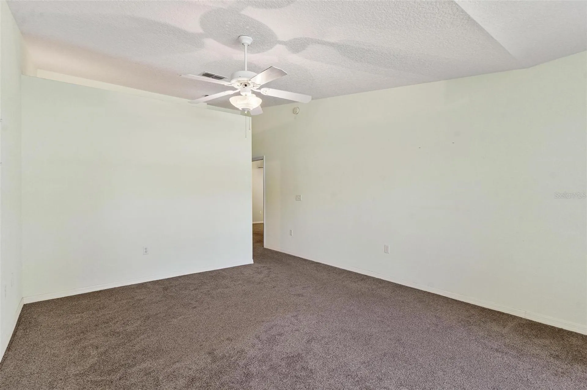 911 Beverly Harbors Drive Leesburg FL 34748