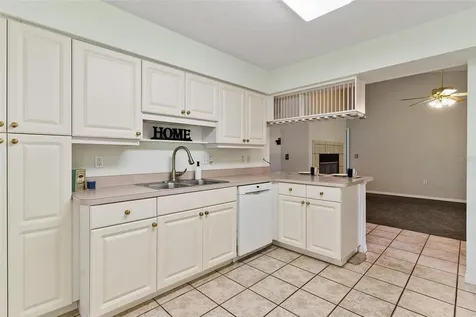 911 Beverly Harbors Drive Leesburg FL 34748