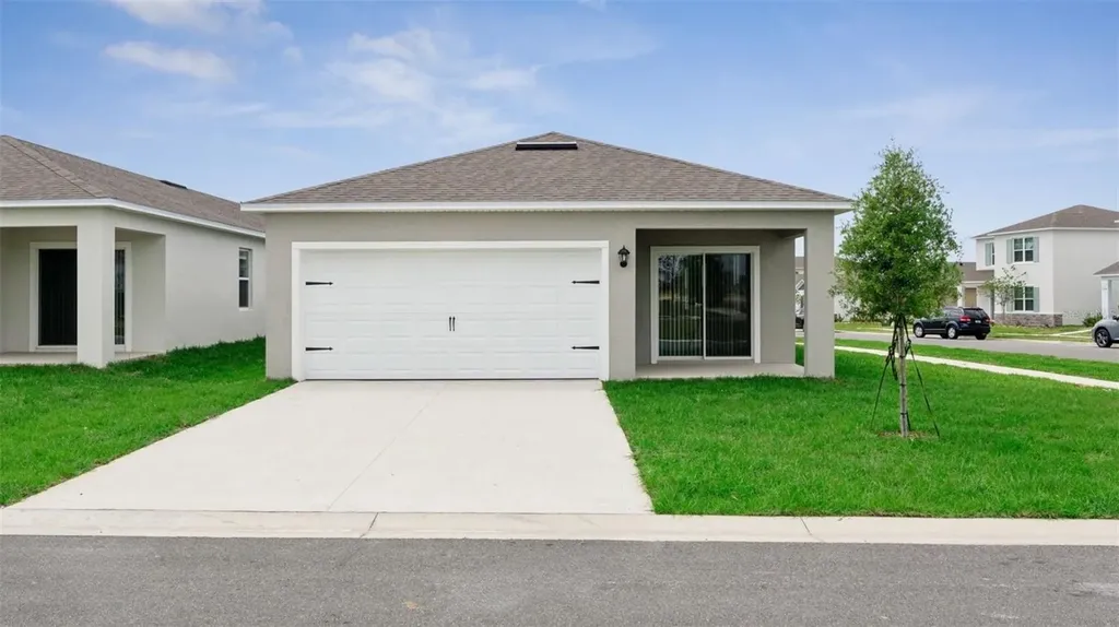 5113 Flameleaf Street Apopka FL 32712
