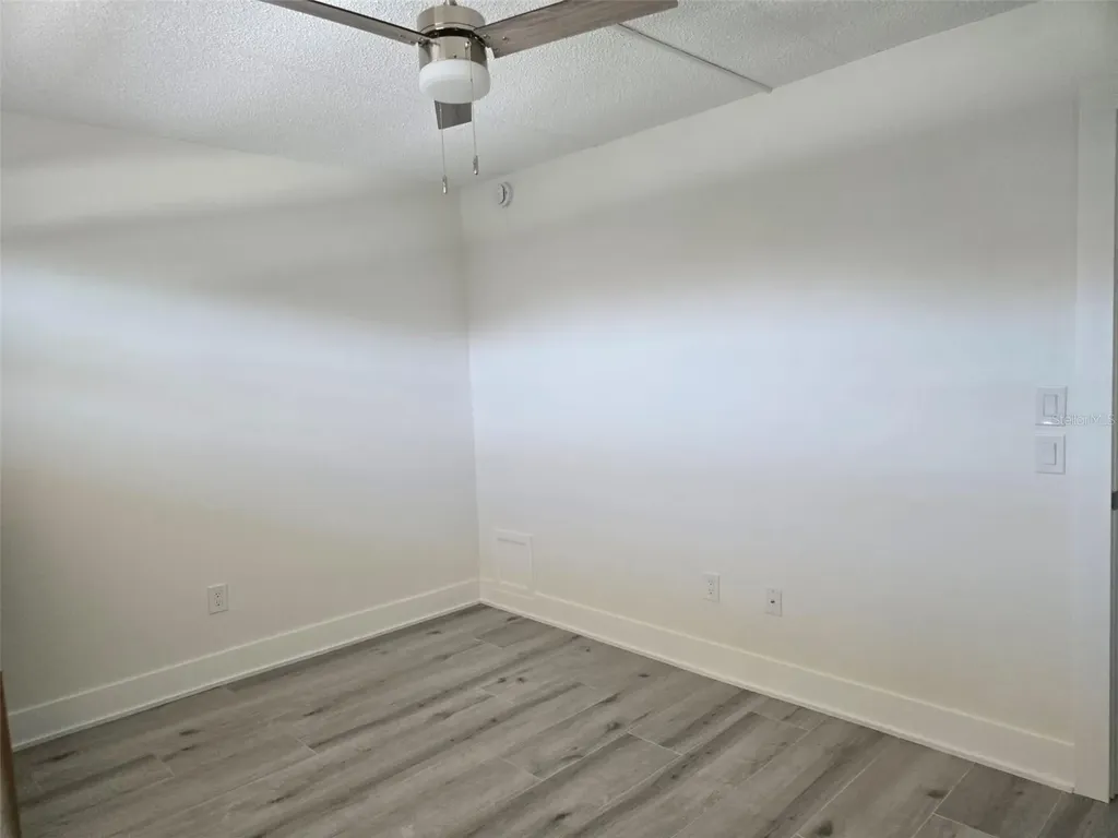 1300 N Portofino Drive Sarasota FL 34242