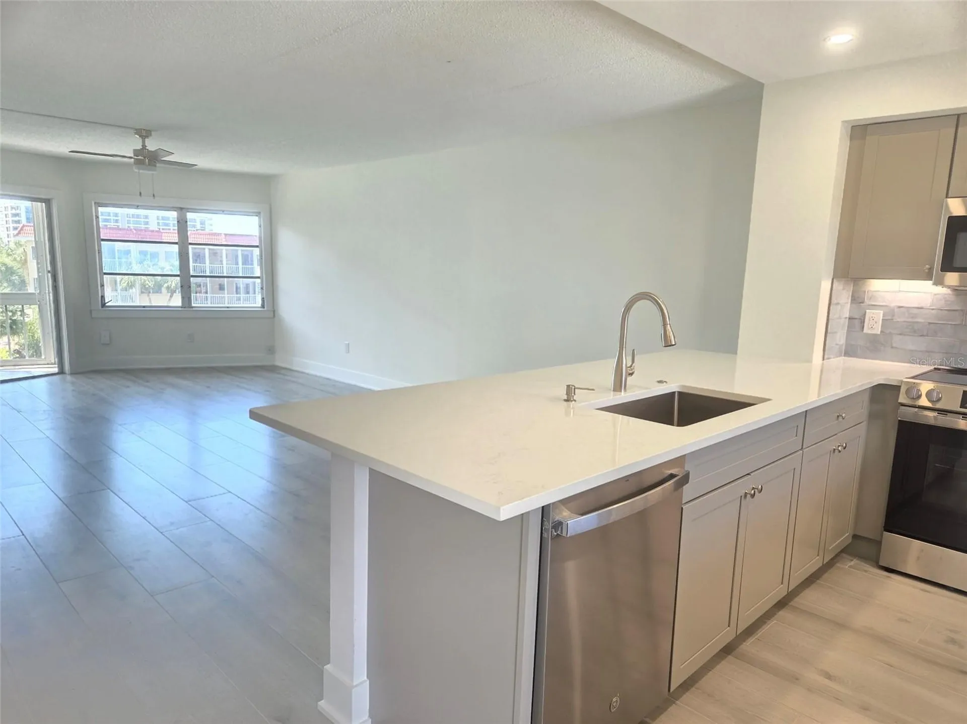 1300 N Portofino Drive Sarasota FL 34242