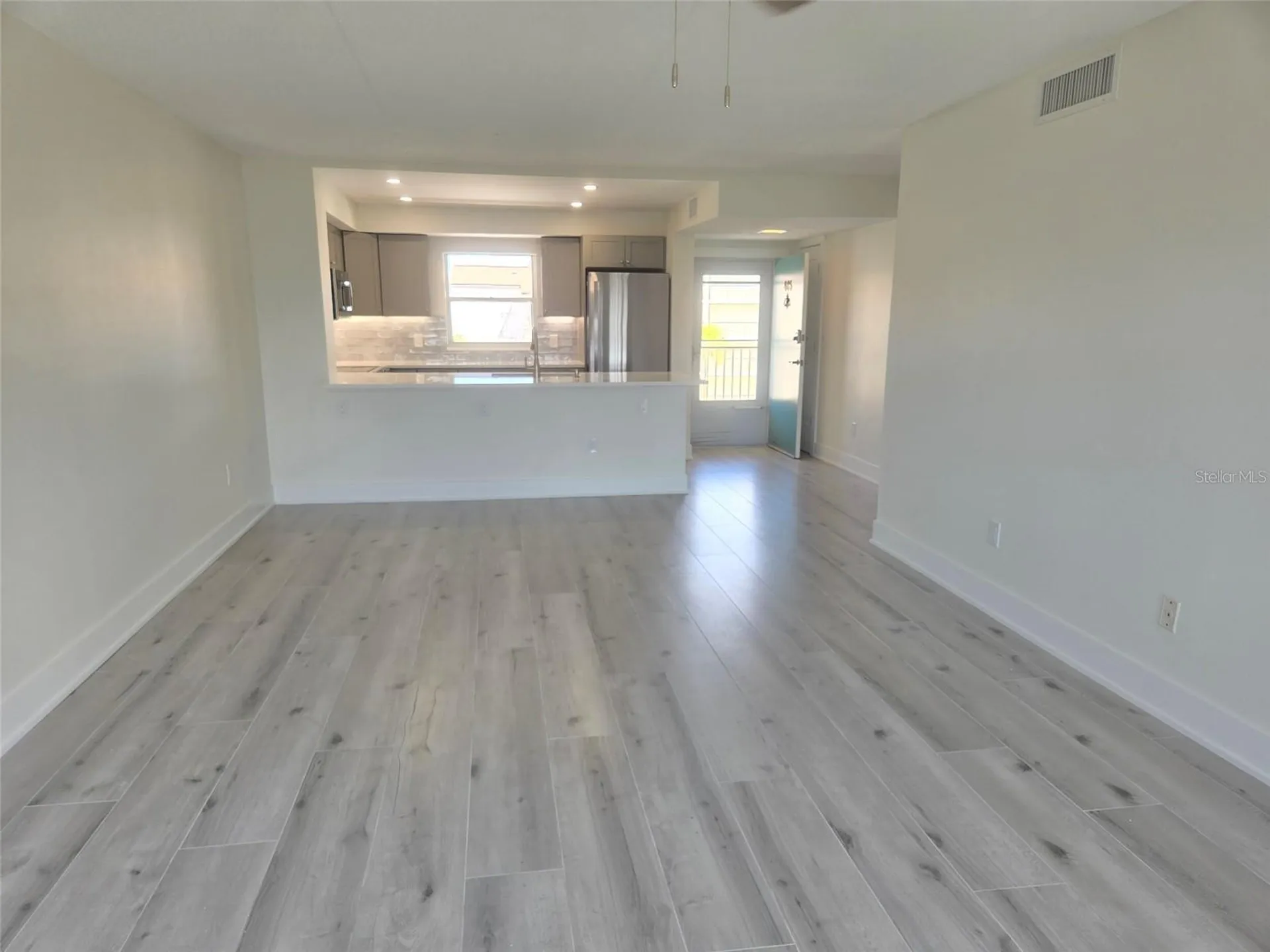 1300 N Portofino Drive Sarasota FL 34242