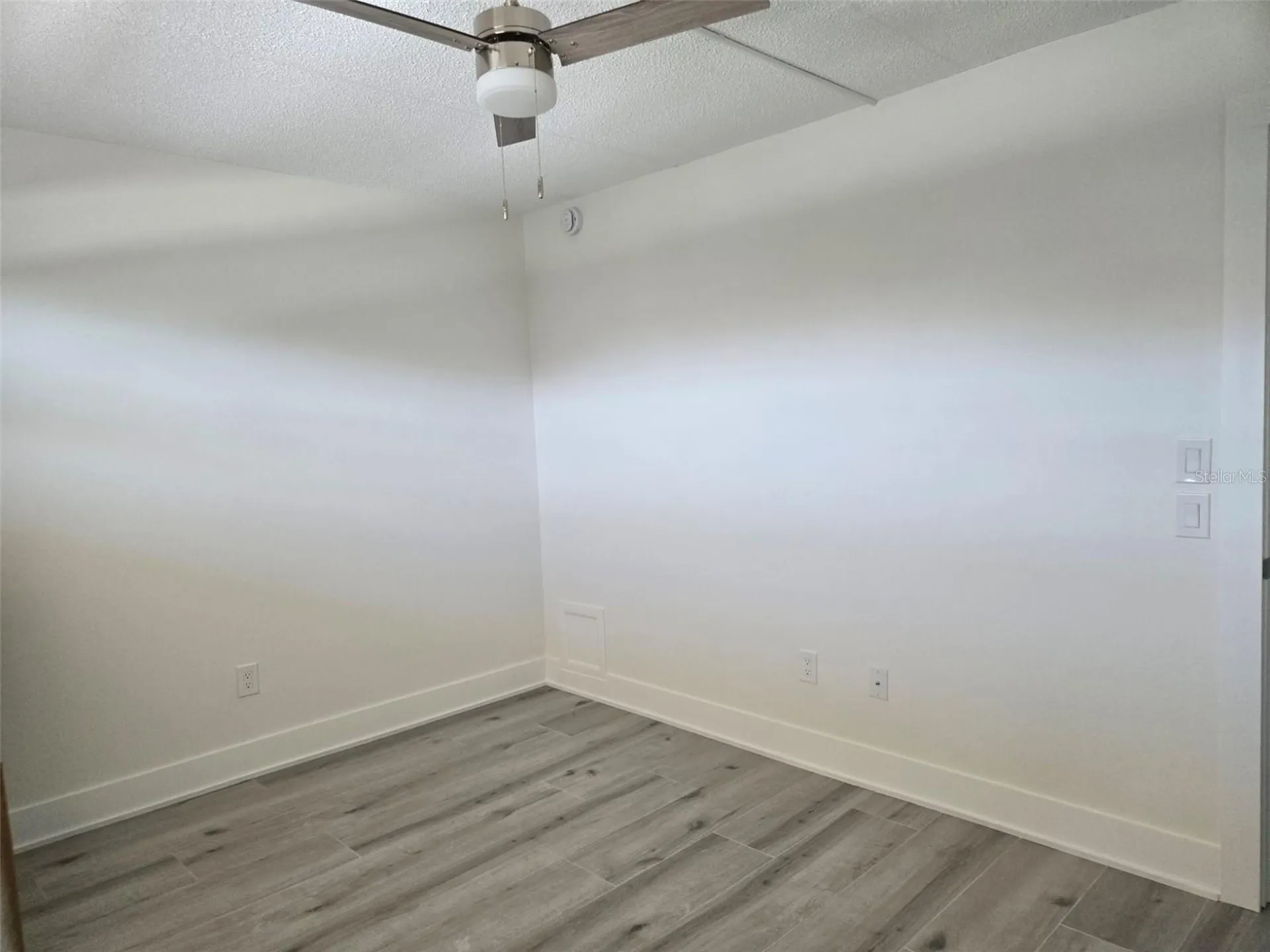 1300 N Portofino Drive Sarasota FL 34242