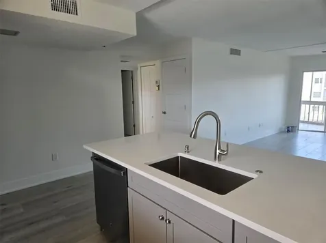 1300 N Portofino Drive Sarasota FL 34242