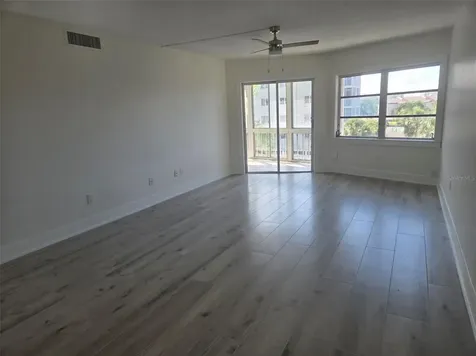 1300 N Portofino Drive Sarasota FL 34242