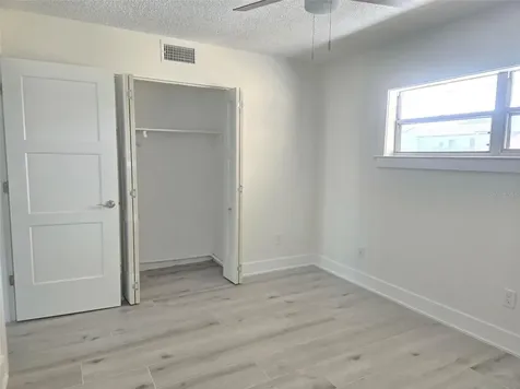 1300 N Portofino Drive Sarasota FL 34242