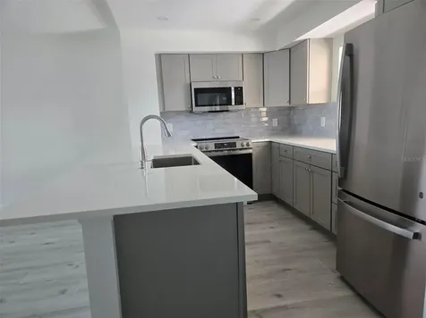 1300 N Portofino Drive Sarasota FL 34242