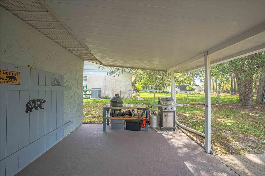 1820 SE 175th Terrace Road Silver Springs FL 34488