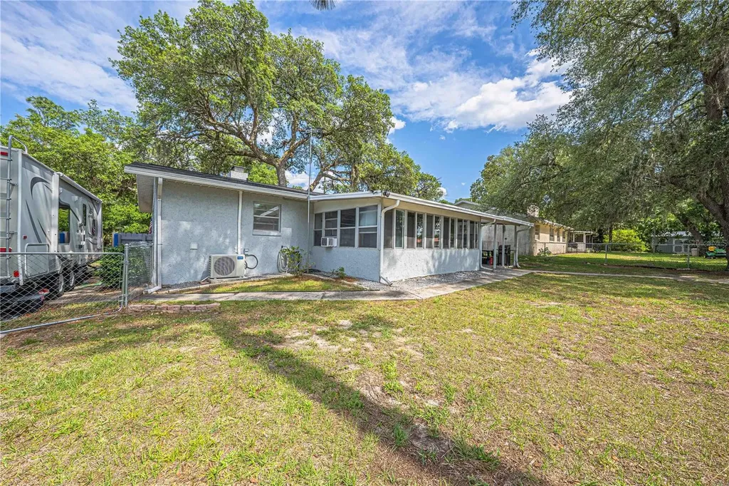 1820 SE 175th Terrace Road Silver Springs FL 34488
