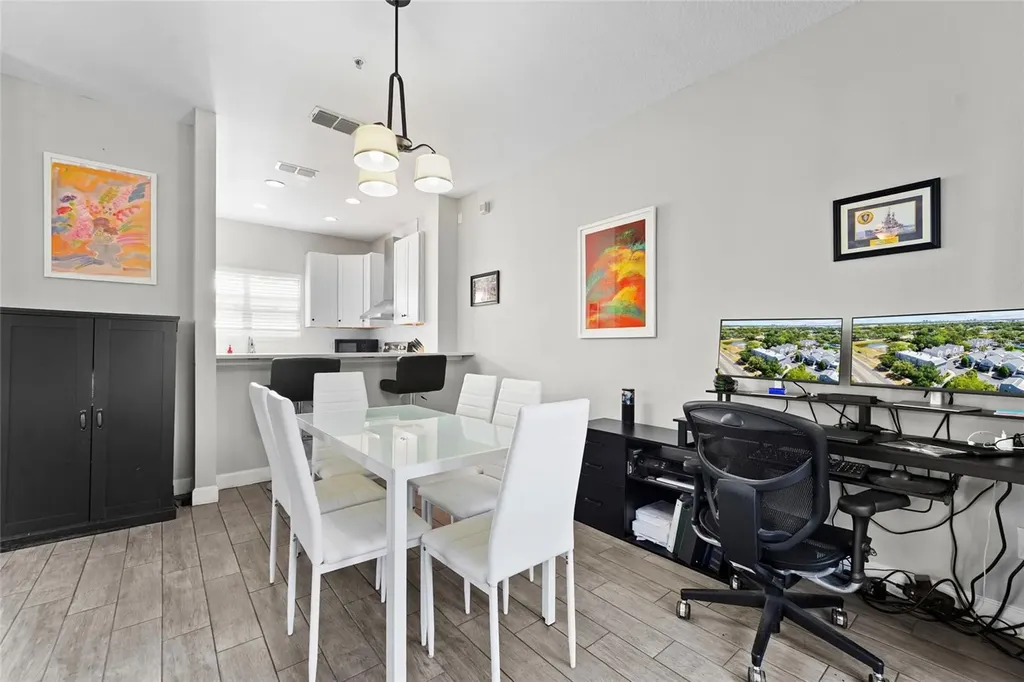 5301 Escena Court Tampa FL 33611