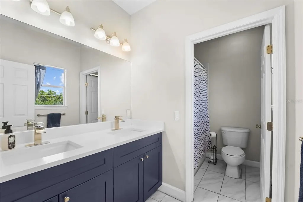 5301 Escena Court Tampa FL 33611