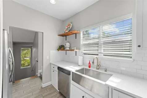 5301 Escena Court Tampa FL 33611