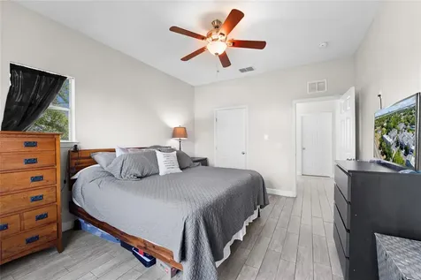 5301 Escena Court Tampa FL 33611
