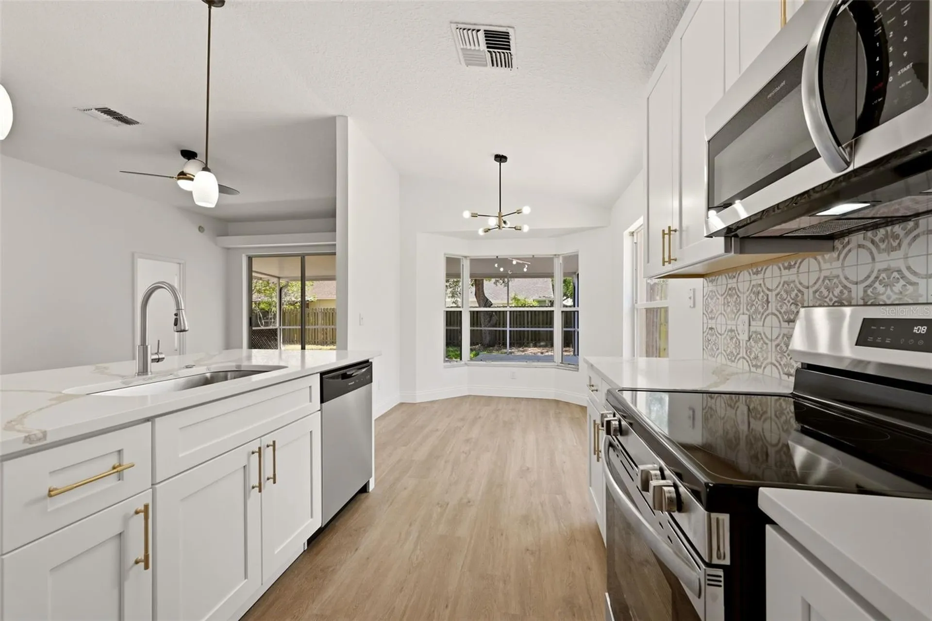 1653 Portsmouth Lake Drive Brandon FL 33511