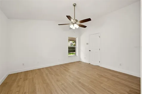 1653 Portsmouth Lake Drive Brandon FL 33511