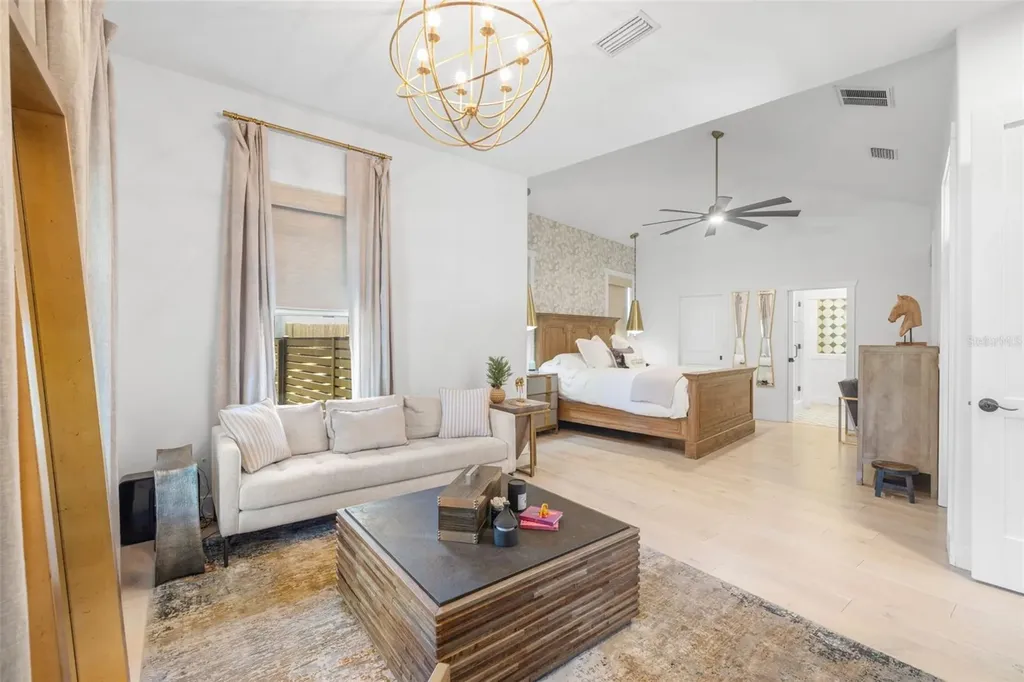 5610 N River Shore Drive Tampa FL 33603