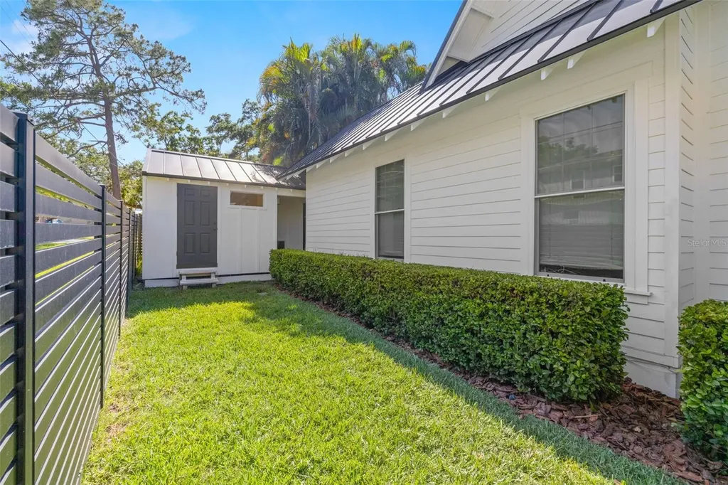 5610 N River Shore Drive Tampa FL 33603