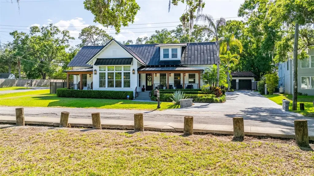 5610 N River Shore Drive Tampa FL 33603