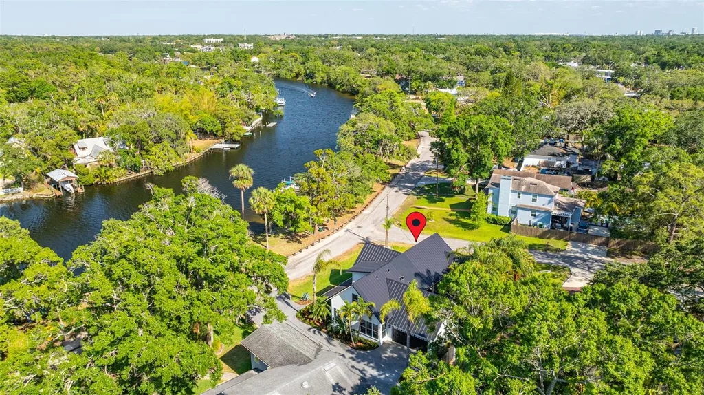 5610 N River Shore Drive Tampa FL 33603