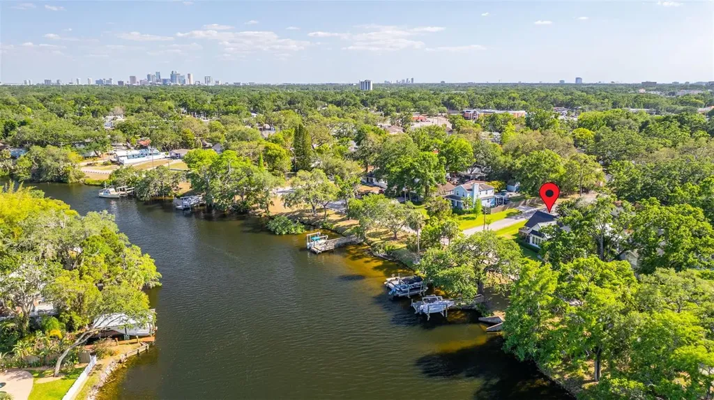 5610 N River Shore Drive Tampa FL 33603