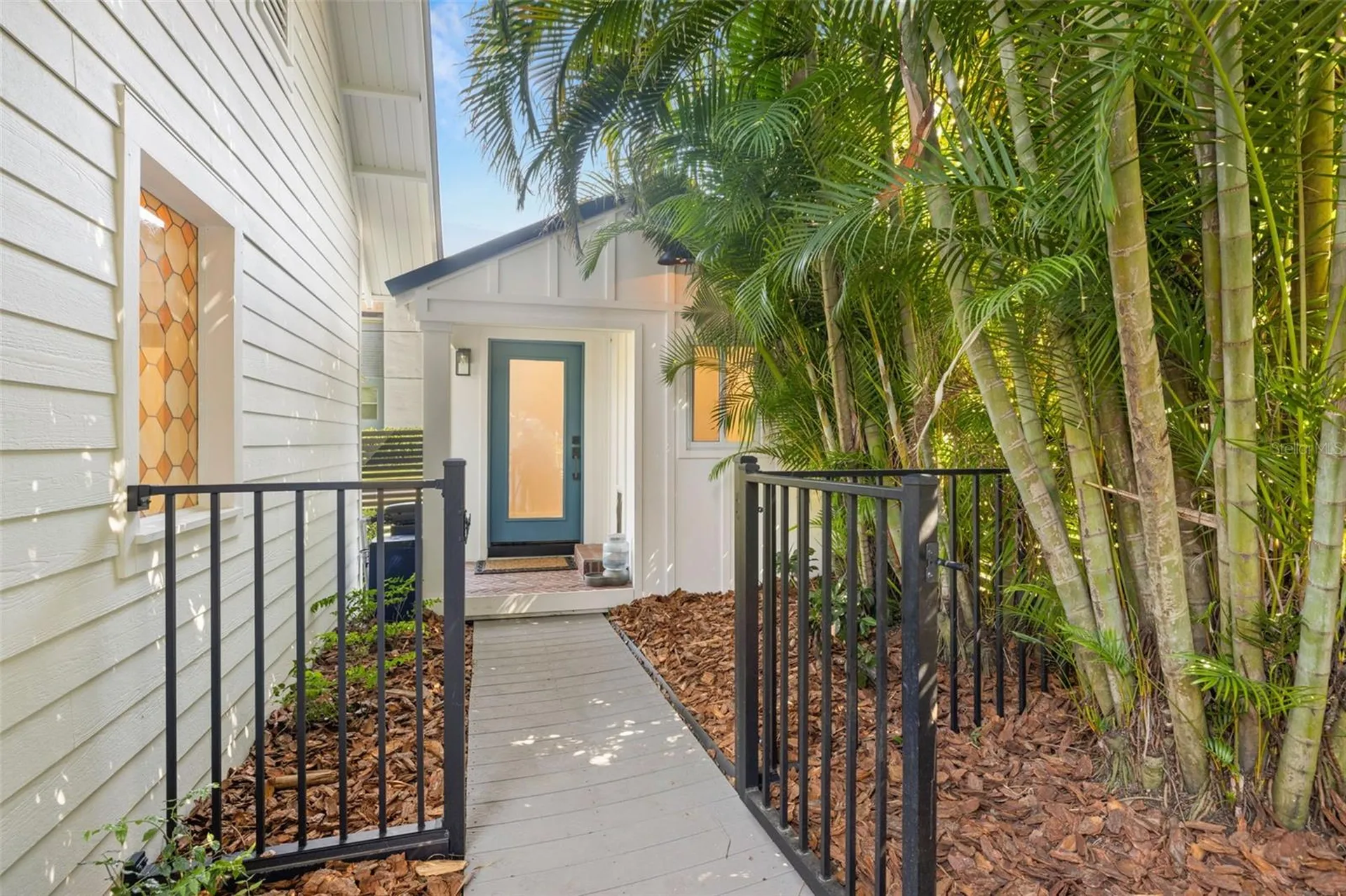 5610 N River Shore Drive Tampa FL 33603