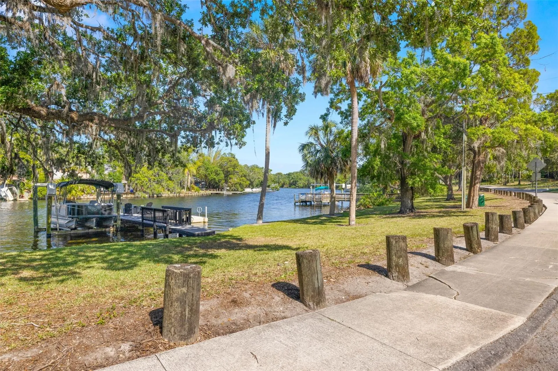 5610 N River Shore Drive Tampa FL 33603