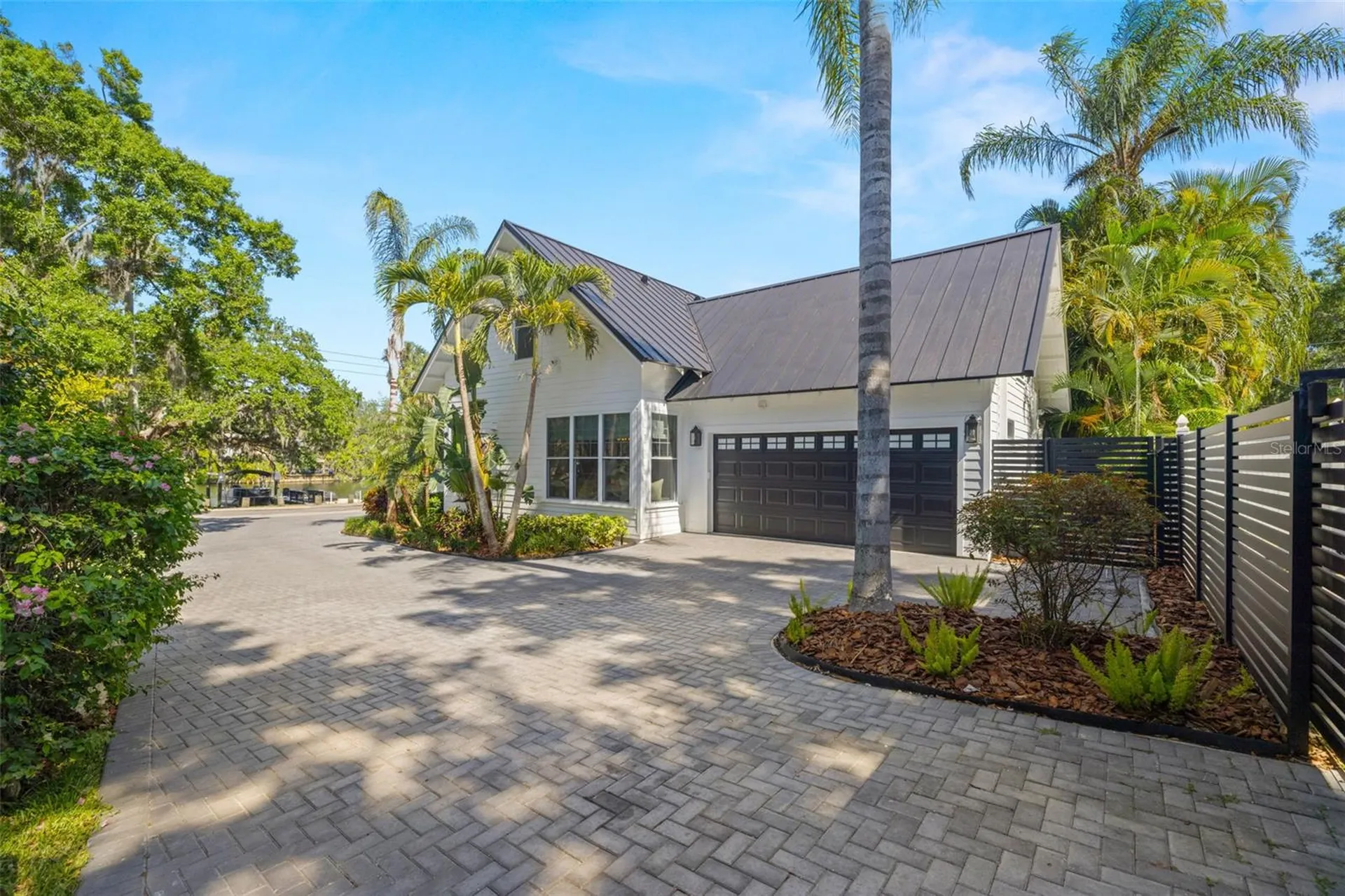5610 N River Shore Drive Tampa FL 33603