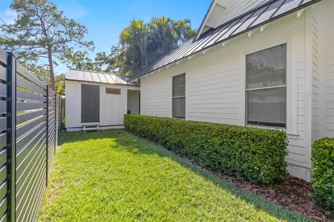 5610 N River Shore Drive Tampa FL 33603