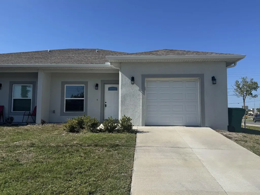 10524 Pendleton Avenue Englewood FL 34224