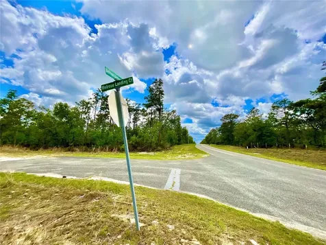 Melrose Landing Boulevard Hawthorne FL 32640