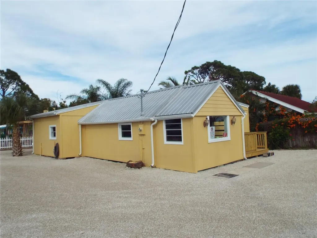 150 E Bay Heights Road Englewood FL 34223