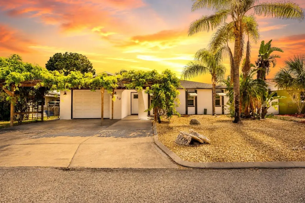 13930 Sommers Avenue Hudson FL 34667