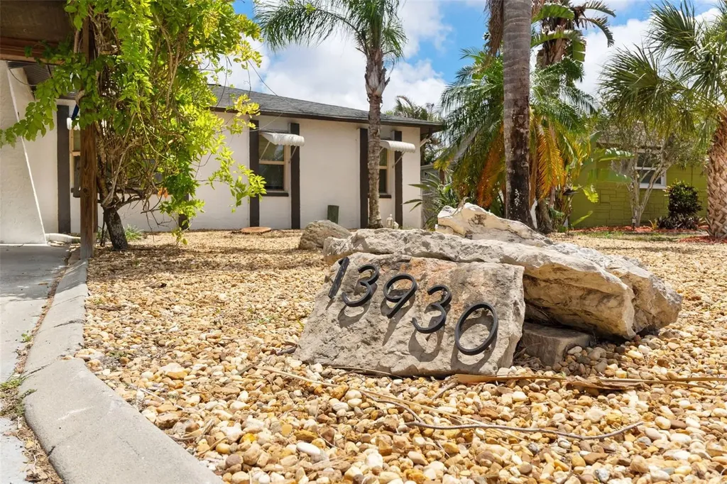 13930 Sommers Avenue Hudson FL 34667