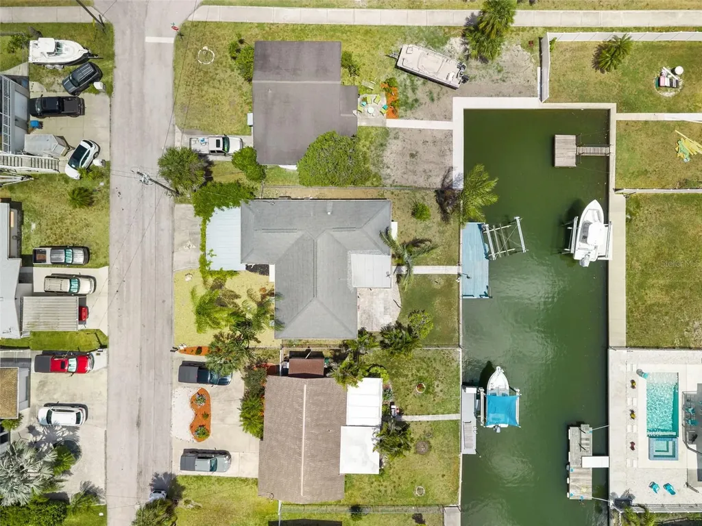 13930 Sommers Avenue Hudson FL 34667