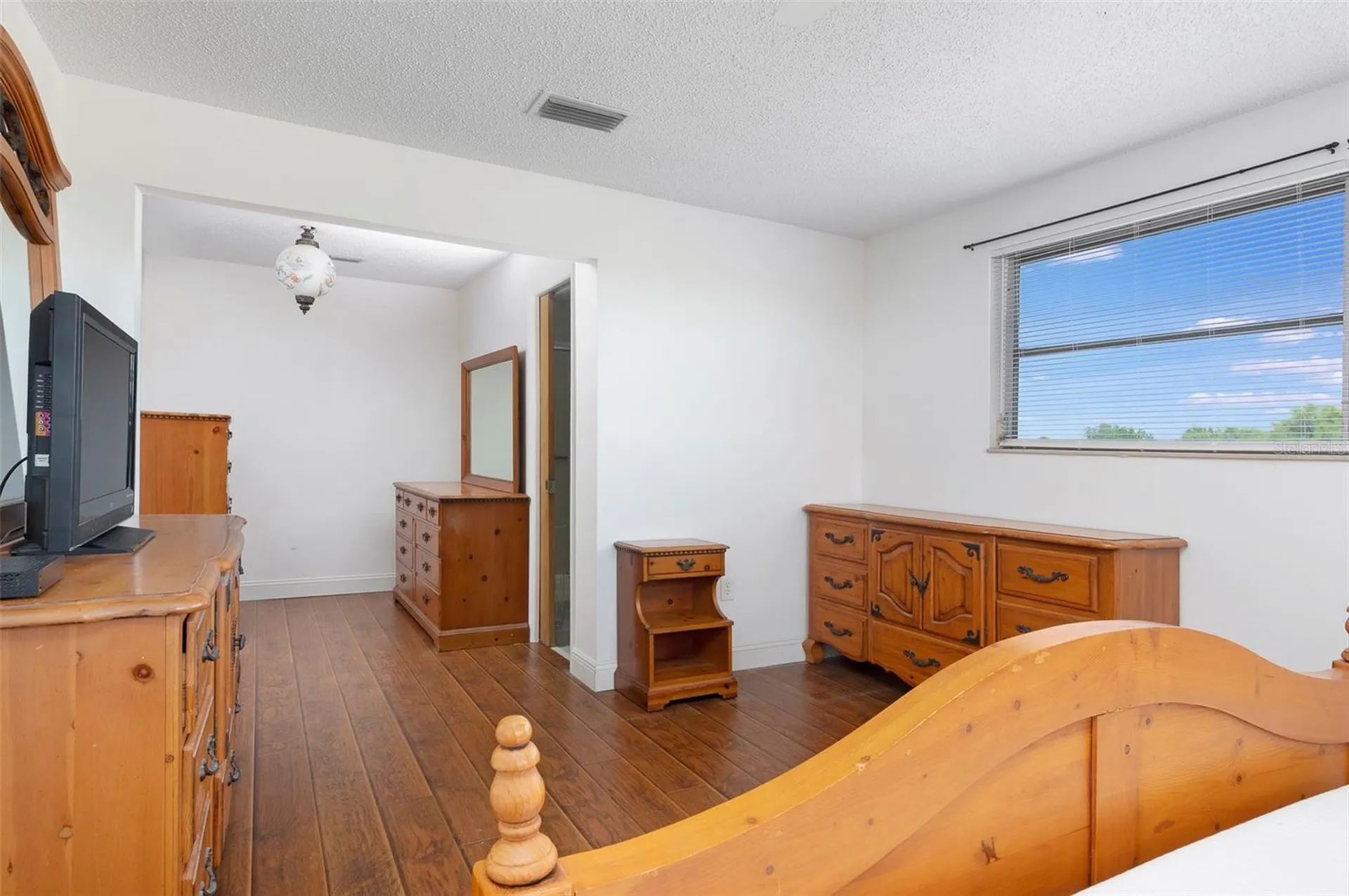 5603 80th Street N St Petersburg FL 33709