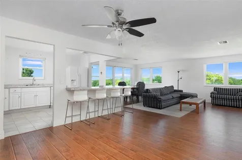 5603 80th Street N St Petersburg FL 33709