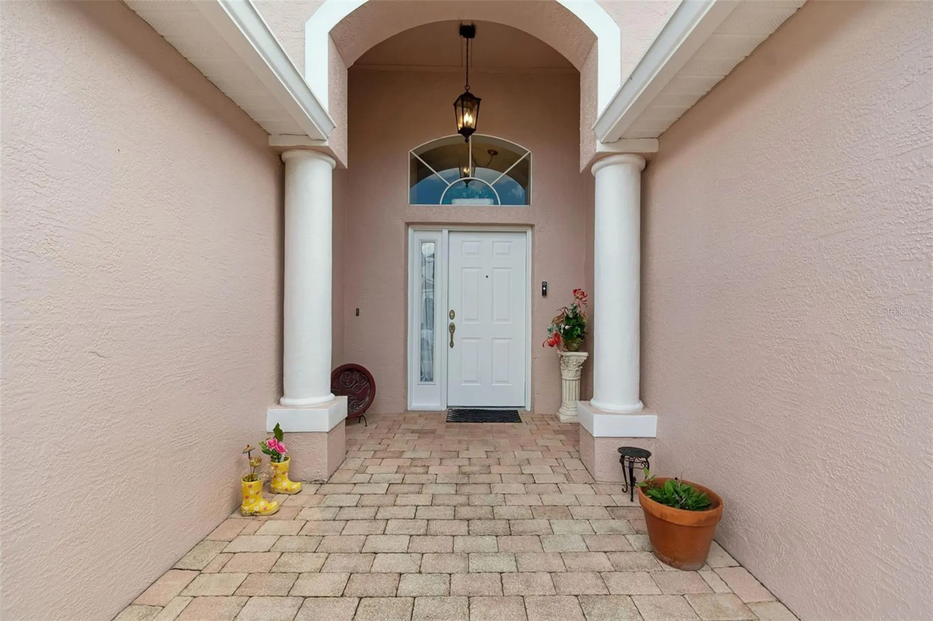 1223 Timber Trace Drive Wesley Chapel FL 33543