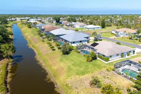 169 Sportsman Road Rotonda West FL 33947
