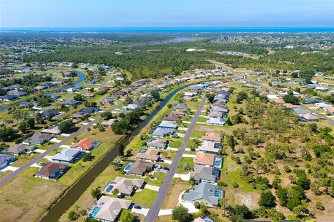 169 Sportsman Road Rotonda West FL 33947