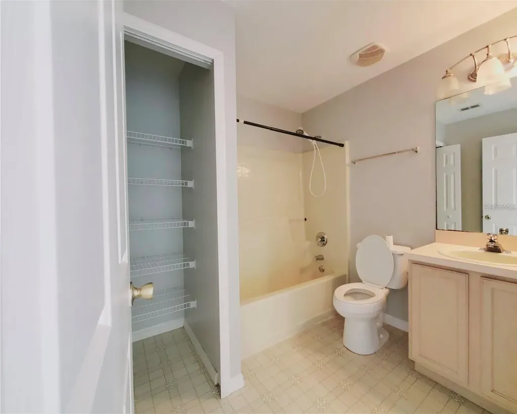 568 Kingfisher Drive Kissimmee FL 34759