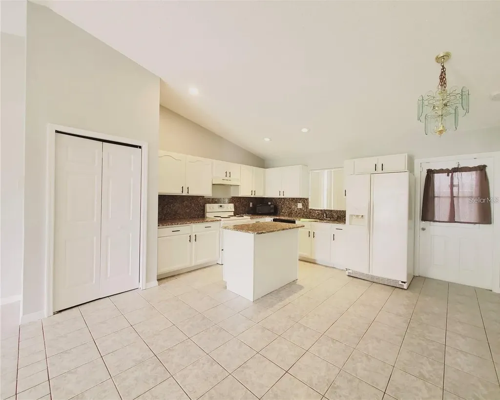 568 Kingfisher Drive Kissimmee FL 34759