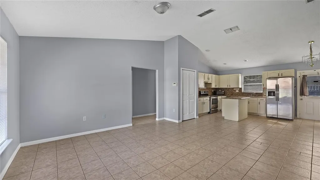 568 Kingfisher Drive Kissimmee FL 34759