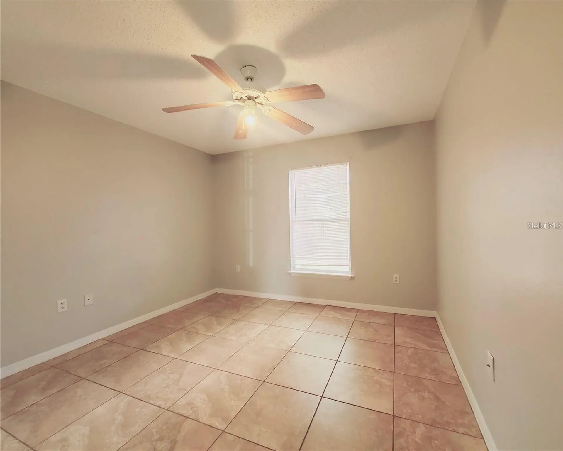 568 Kingfisher Drive Kissimmee FL 34759