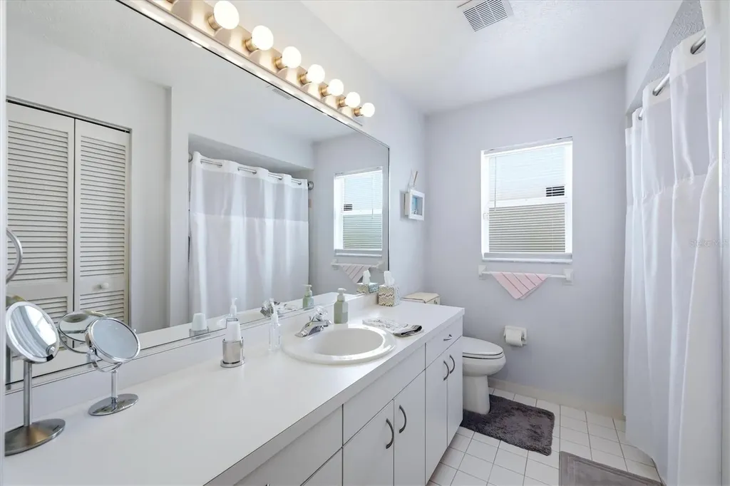 3414 46th Terrace E Bradenton FL 34203