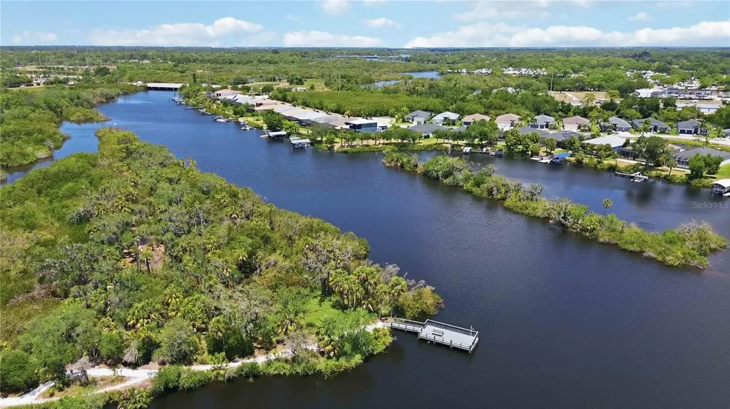 5629 Key Largo Court Bradenton FL 34203