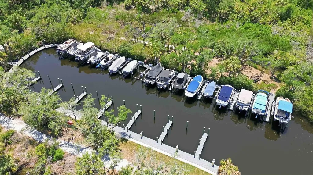 5629 Key Largo Court Bradenton FL 34203