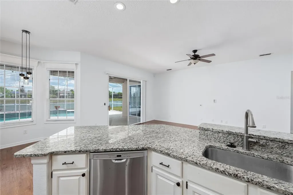1966 Westbourne Drive Oviedo FL 32765